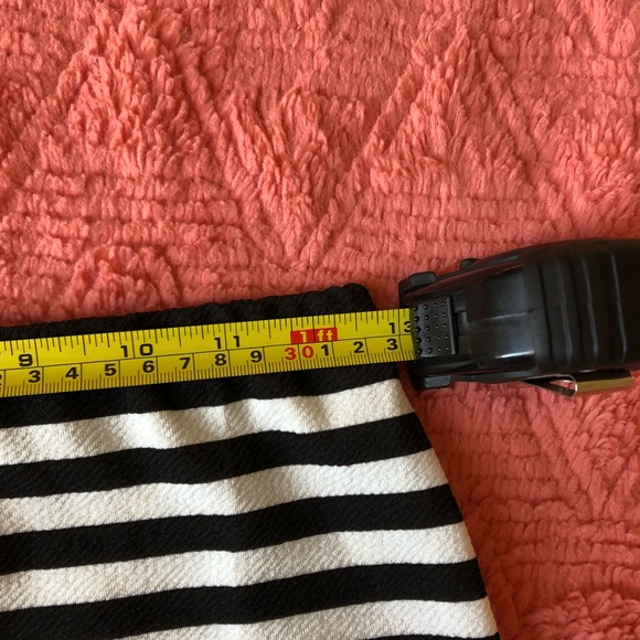 Striped Pencil Skirt - Picture 5 of 5